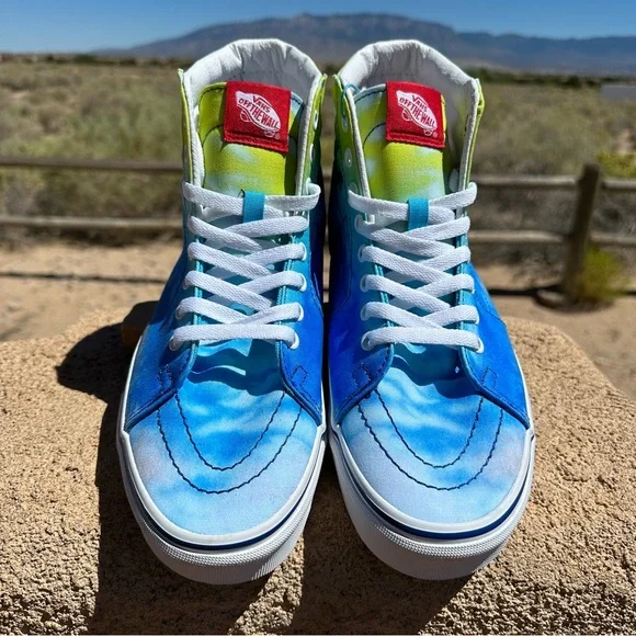 🎉Unisex Vans x SpongeBob SquarePants Sk8-Hi. - Picture 1 of 8